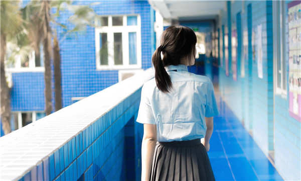 香格里拉如何找到一个可以帮助我生孩子的女人？